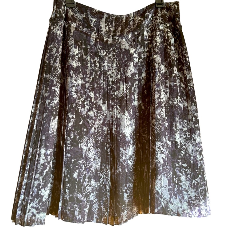 Jones New York Collection Grey Snakeskin Pleated Midi Skirt Size 12 Animal Print